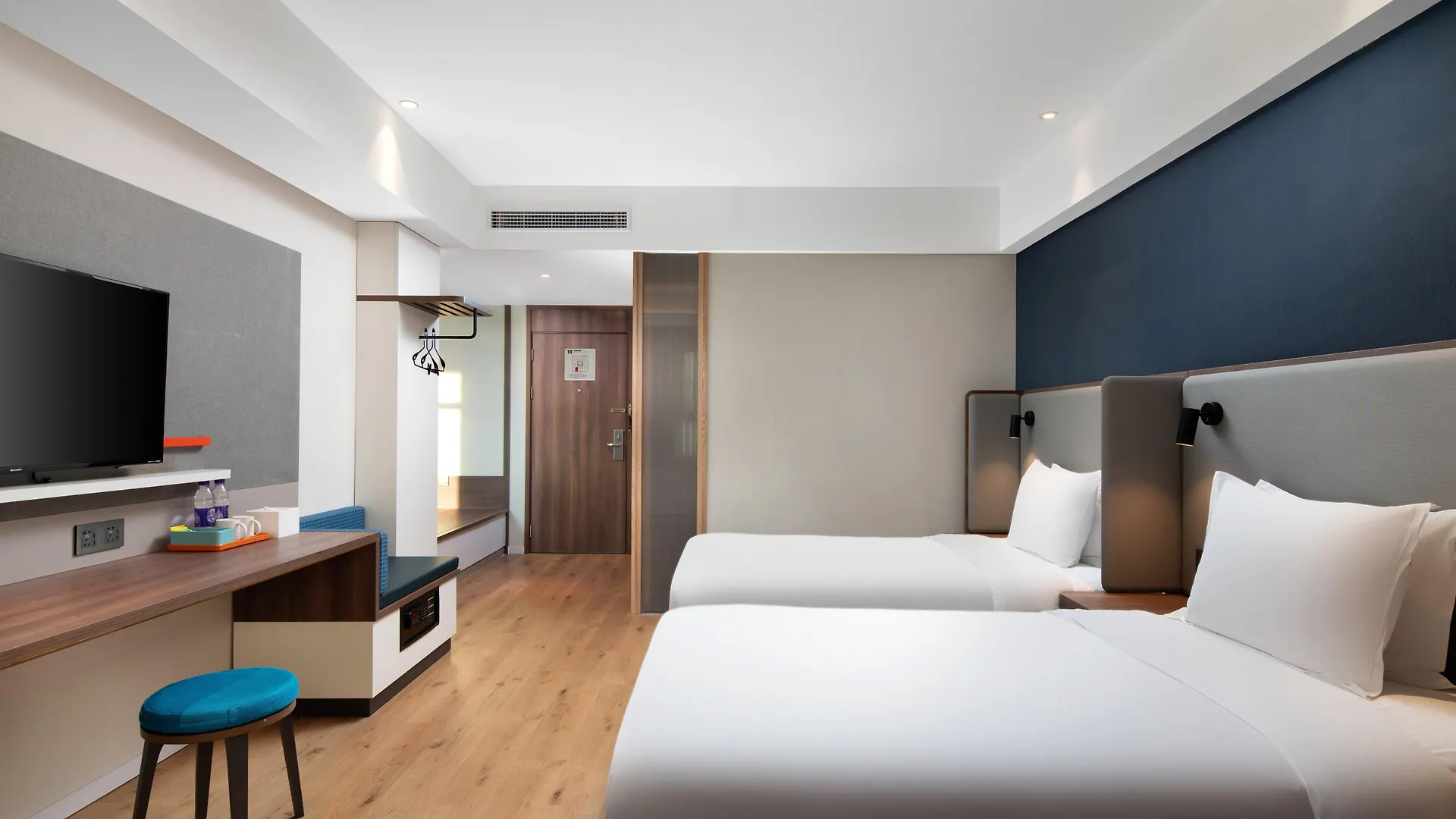 Holiday Inn Express Sanya Bay, An Ihg Hotel 3*,  China